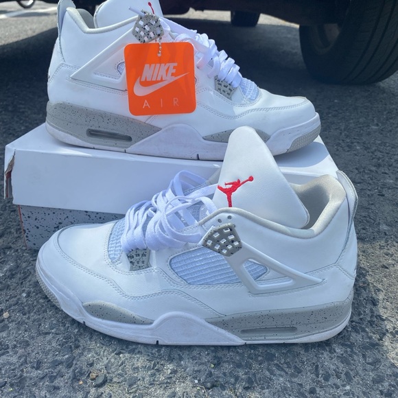 Jordan retro 4 -Oreo - Picture 2 of 3